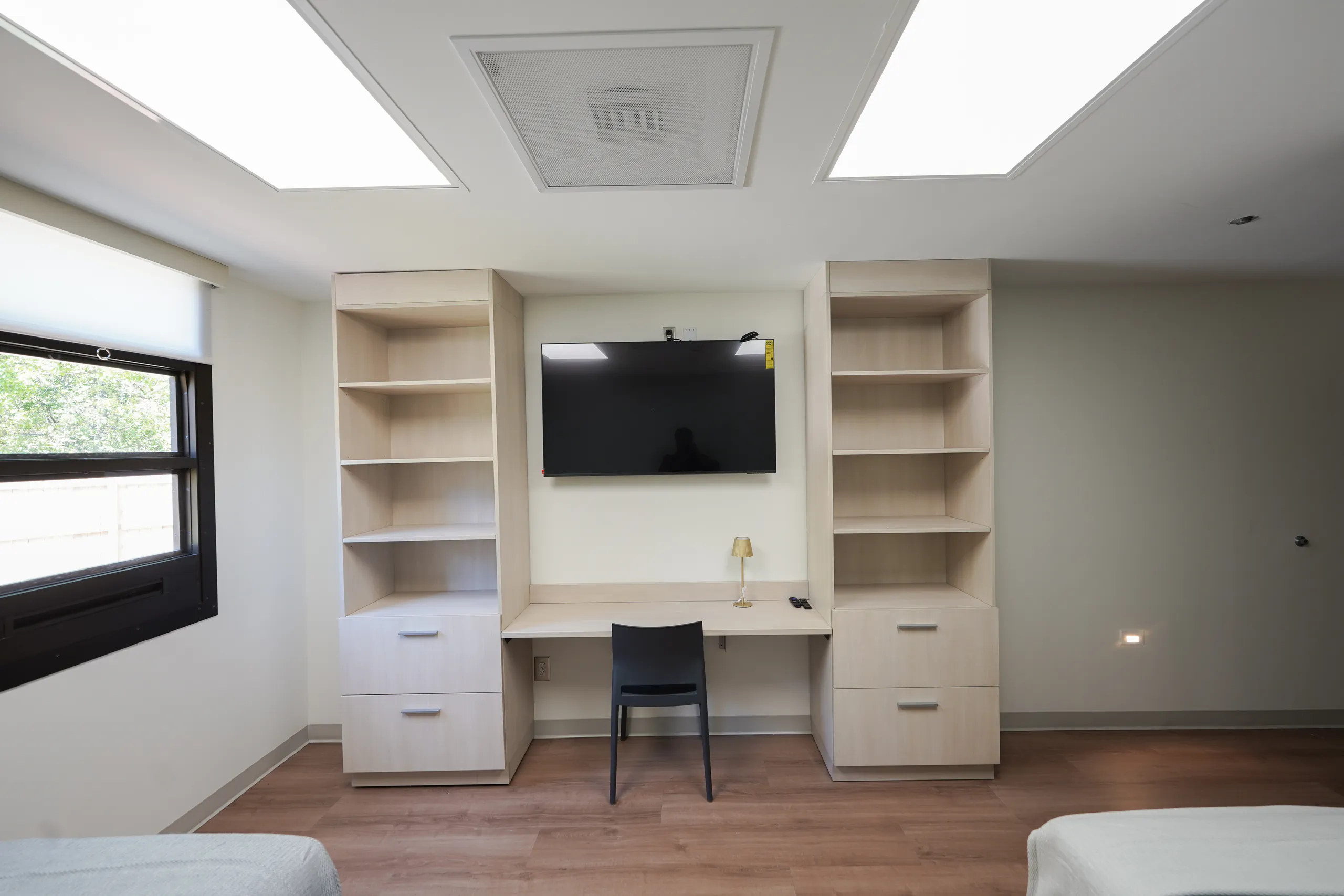 The-Recovery-Village-Drug-Alcohol-and-Mental-Health-Rehab-Spacious-storage-area-desk-and-TV-for-detox-patients